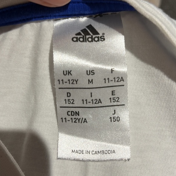 Adidas t shirt - Picture 4 of 4